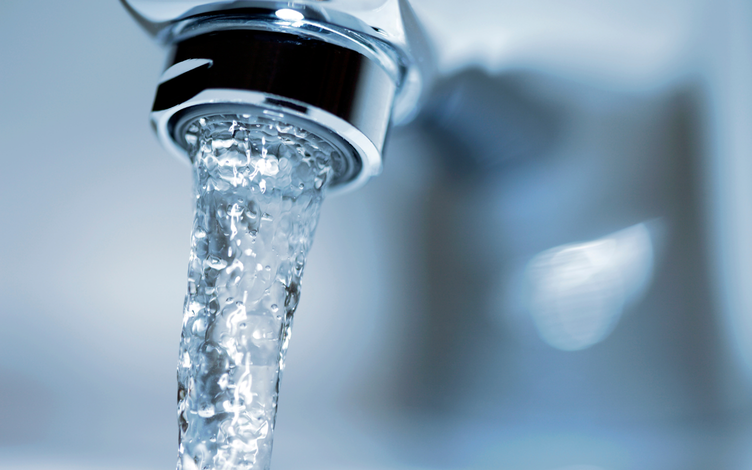 Tworzenie się biofilmu w systemie dystrybucji wody to powszechne zjawisko.